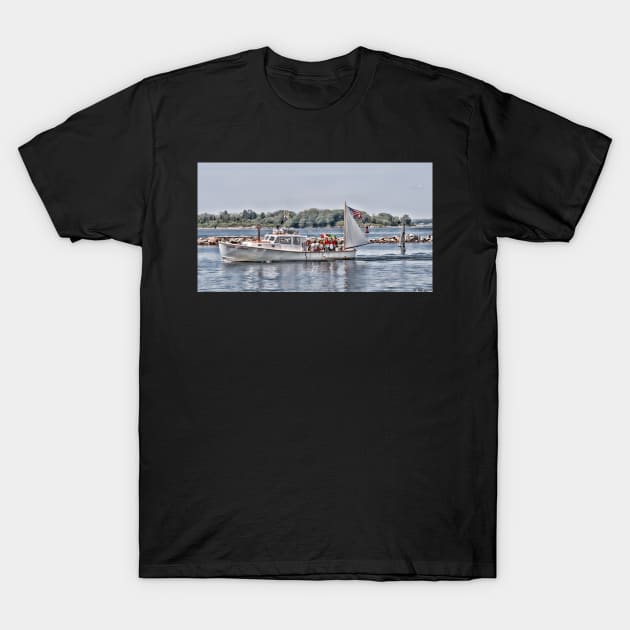 Delivering the Catch T-Shirt by BeanME